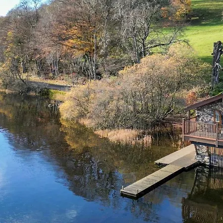 Holiday home Duke Of Portland Boathouse On The Shore Of Ullswater Ideal For A Romantic Break