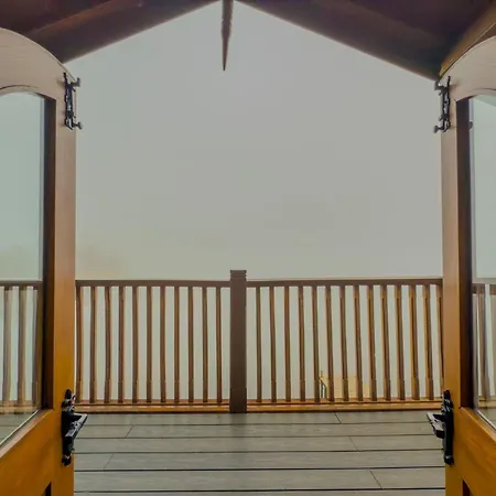 Duke Of Portland Boathouse On The Shore Of Ullswater Ideal For A Romantic Break Holiday home